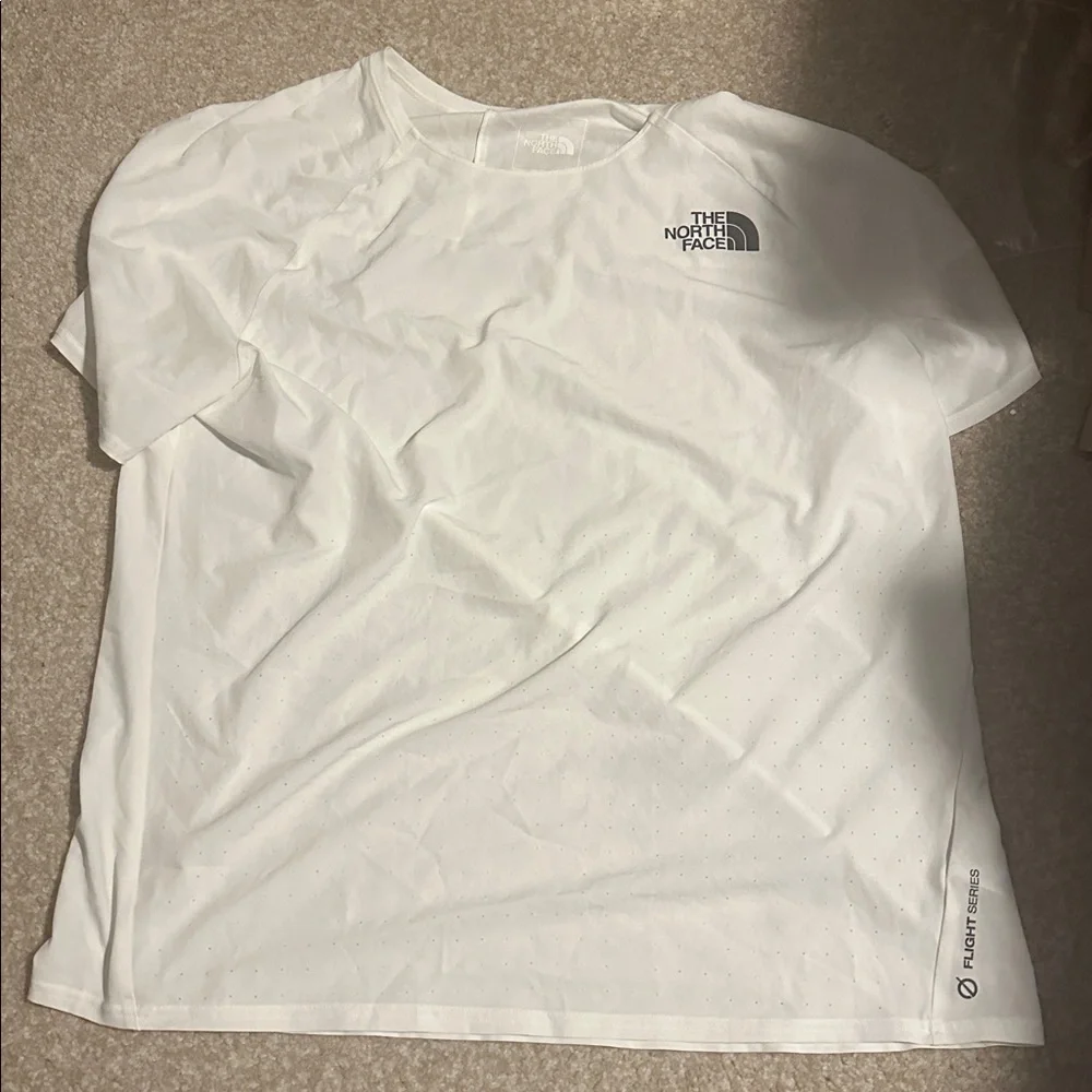 NWT! The North Face Men Flight Weightless - Size XL 💿